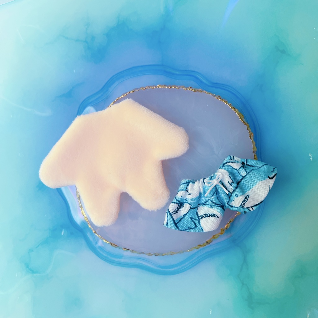 NUDEタイツと海パンセット