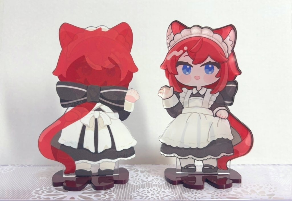 メイドアデアクリルスタンド