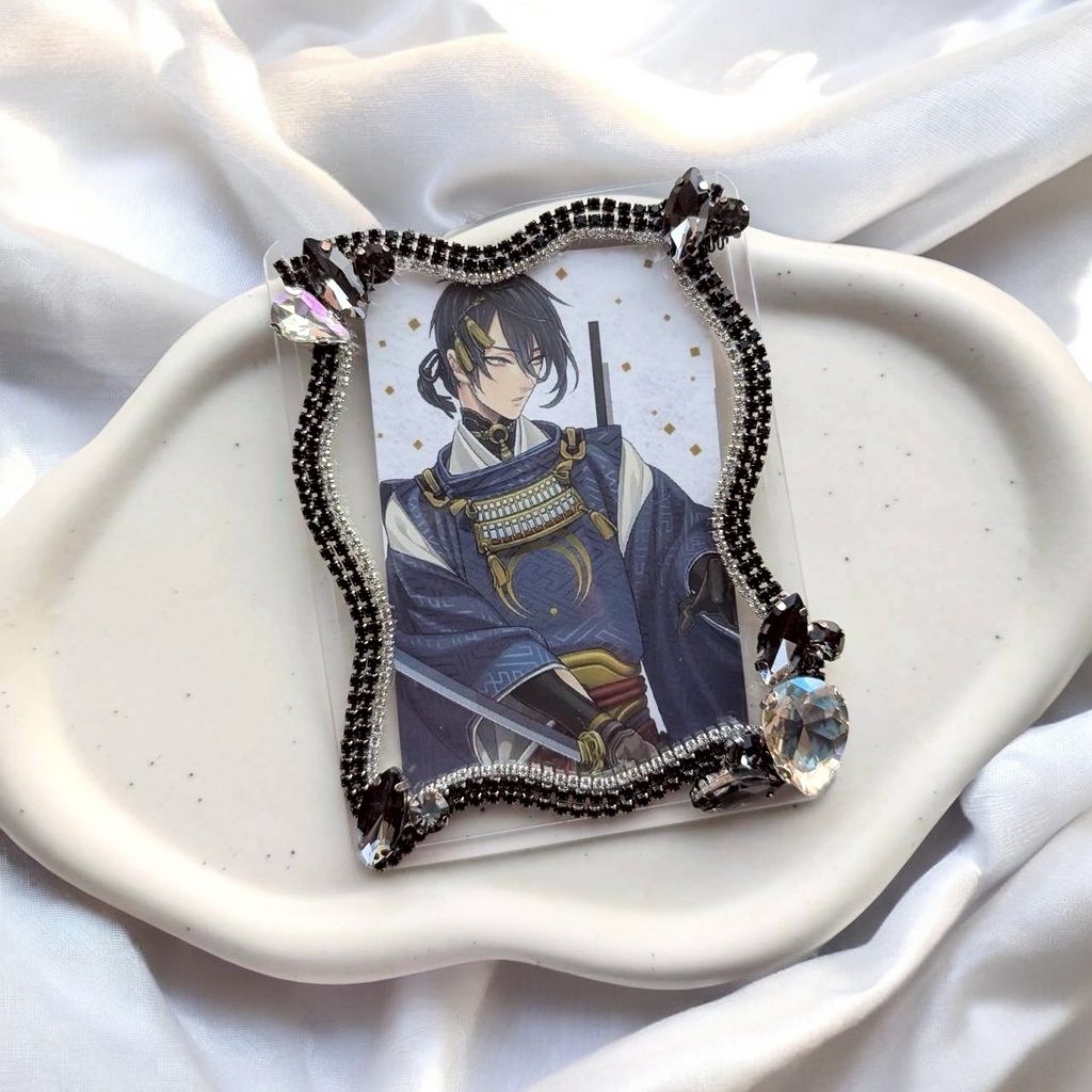 【一点限定】世界観を纏う推しのための展示用トレカケース（写真映え重視）vol.2