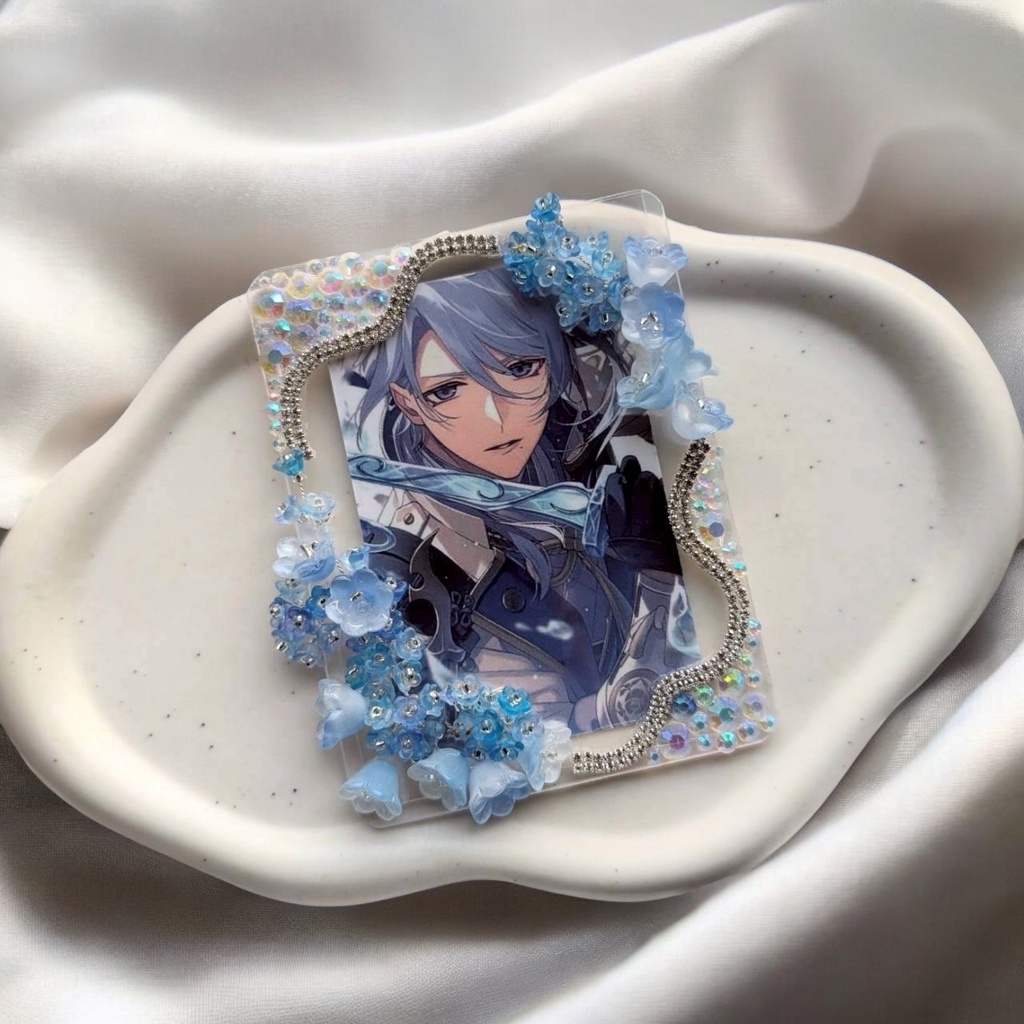 【一点限定】世界観を纏う推しのための展示用トレカケース（写真映え重視）vol.3