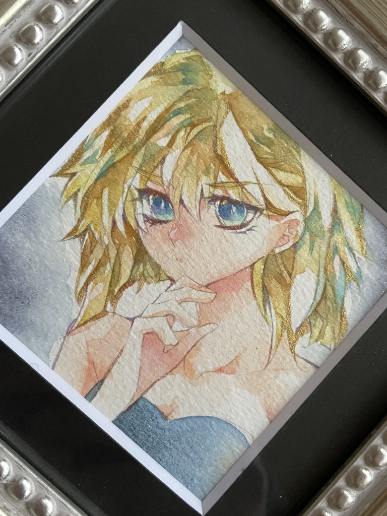 金と銀の額装水彩画