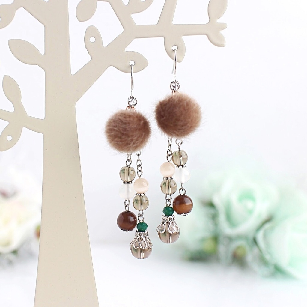 【wrwrd!】 メンバーイメージ天然石ピアスorイヤリング(ファータイプ)