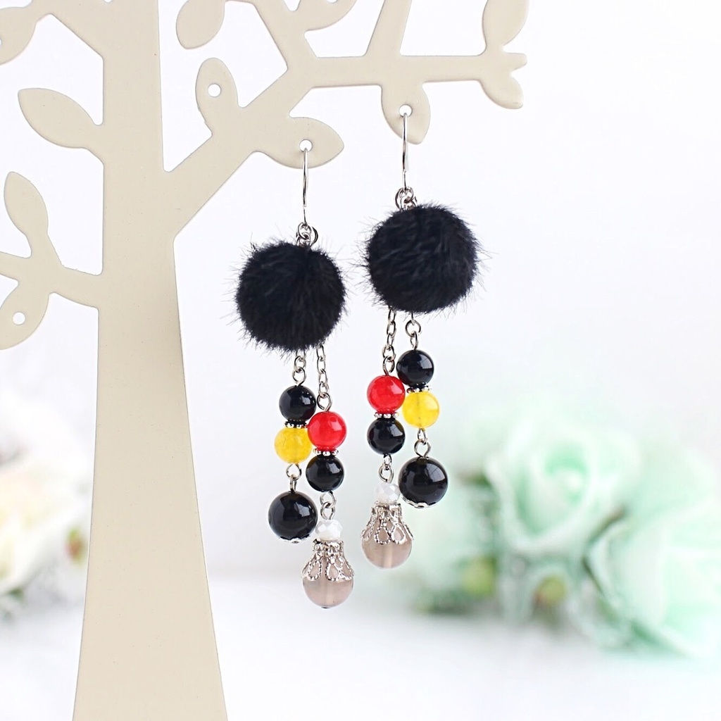 【wrwrd!】 メンバーイメージ天然石ピアスorイヤリング(ファータイプ)