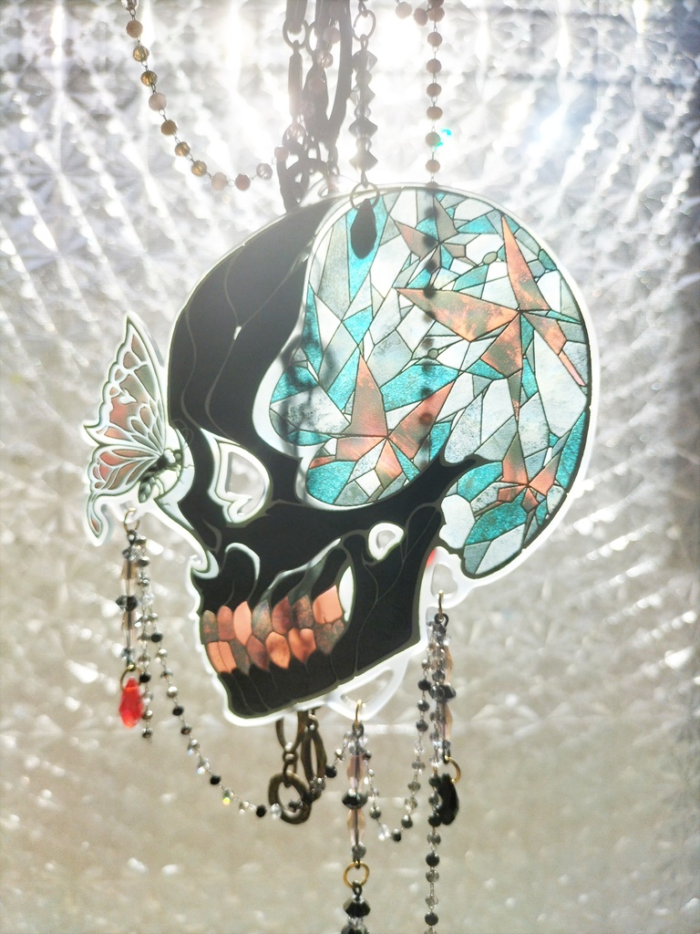 ステンドグラス風骸骨アクキー