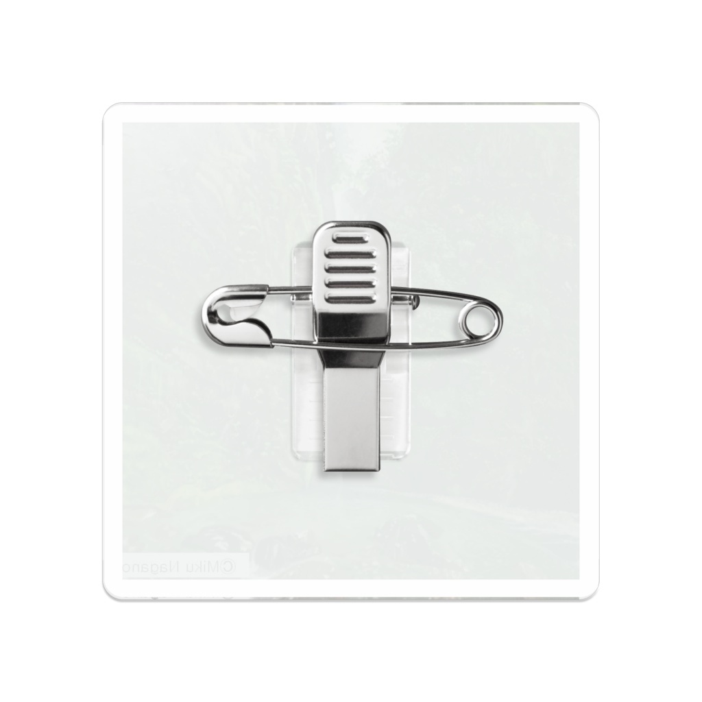 滝と水辺のアクリルバッジ