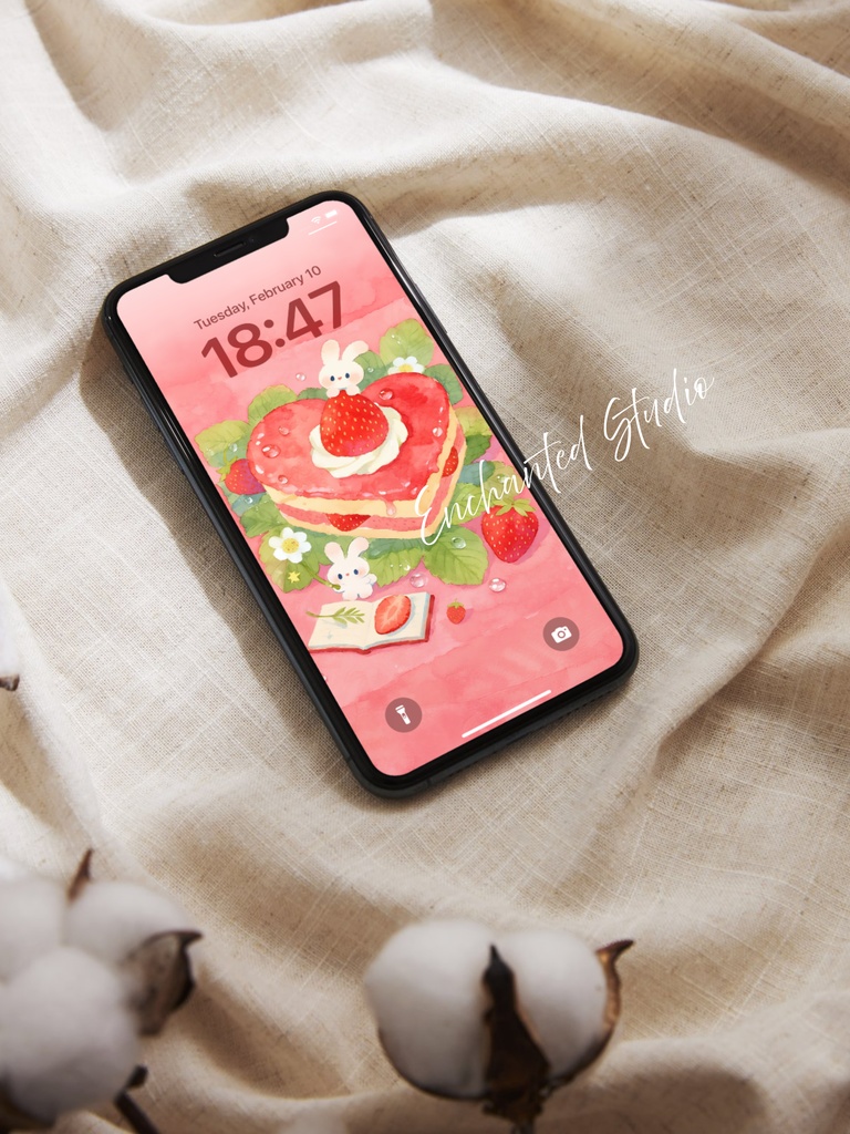 【スマホ壁紙】いちごの夢 — ハムスターとうさぎのティータイム