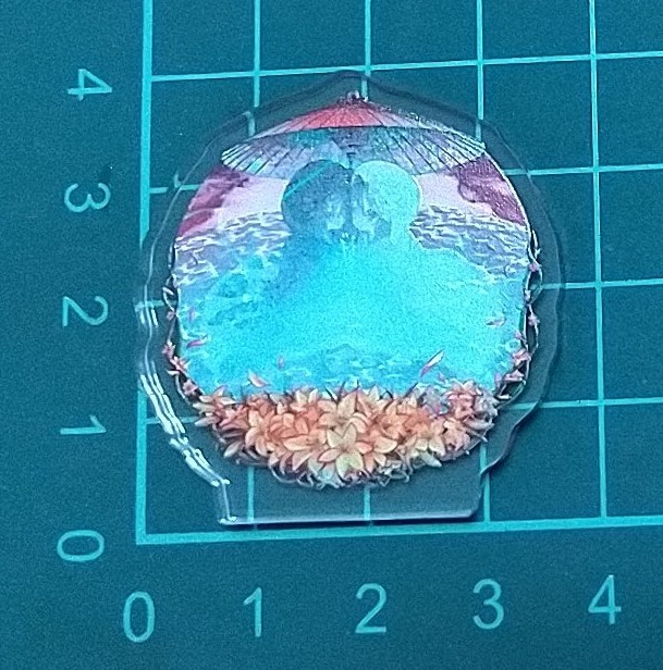 白黒無垢ほたるんスノードーム