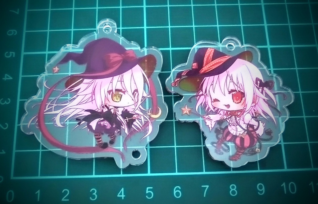 ハロコス🎃夢メア連結アクキー