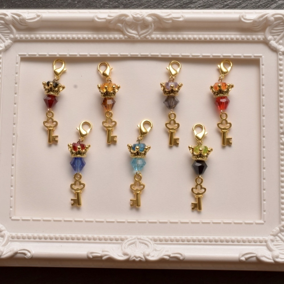 【ツイステ】寮イメージカラー チャーム