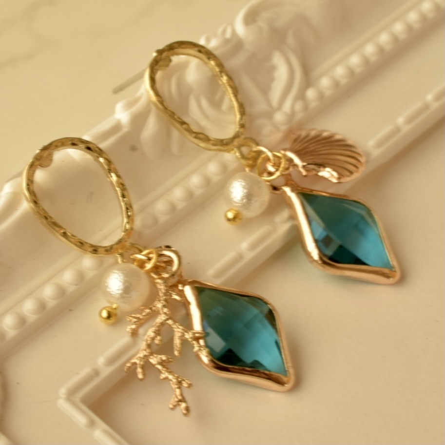 【ツイステ】鱗のピアス イヤリング