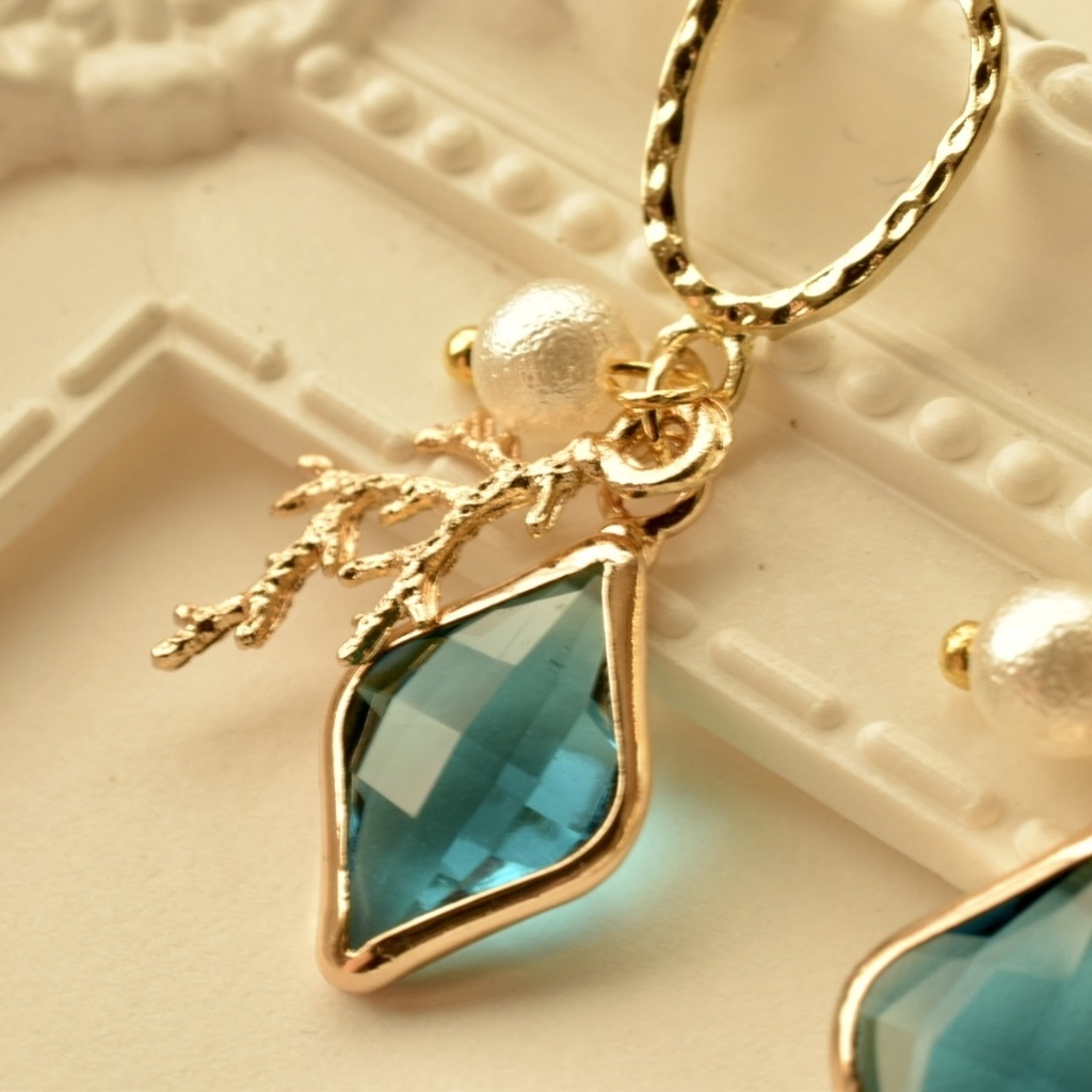 【ツイステ】鱗のピアス イヤリング