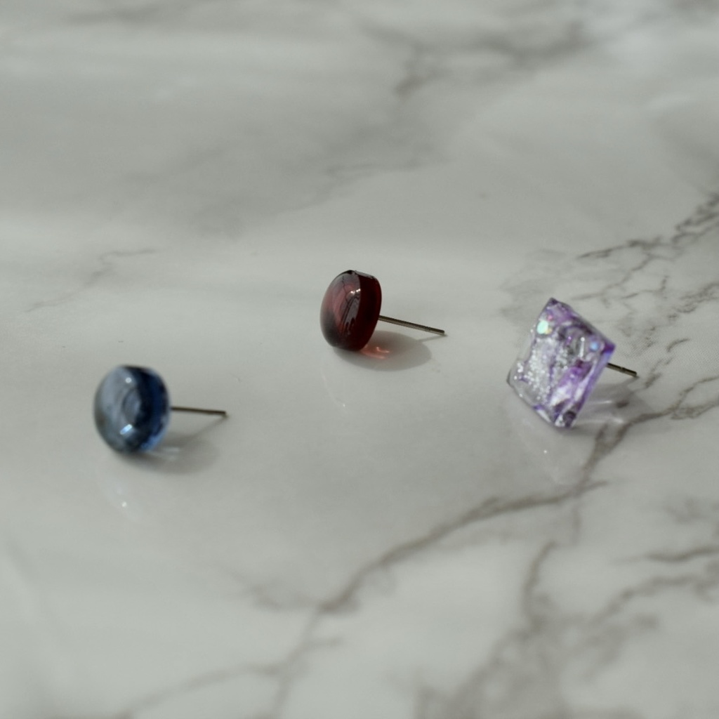 【呪術】五条悟 イメージピアス 赫 蒼 茈