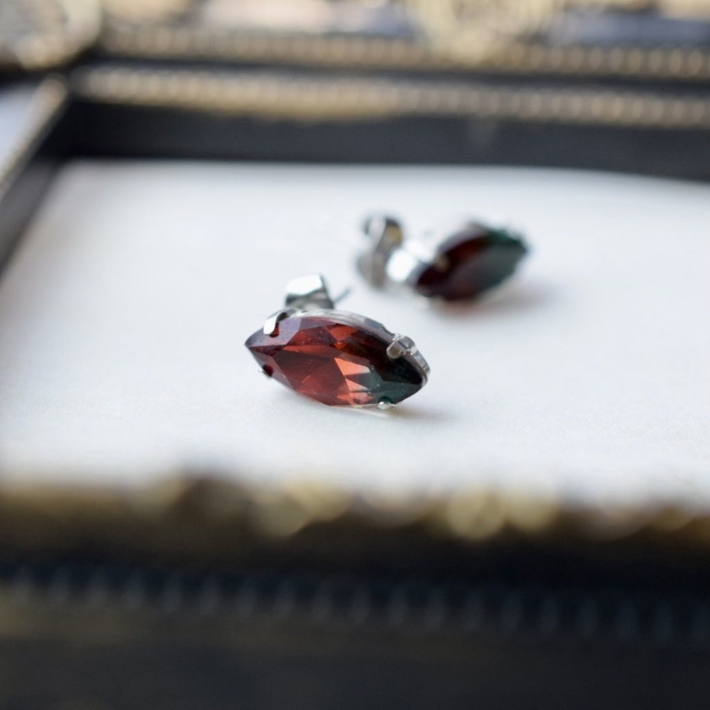 【まほやく】ミスラ イメージ ビジューピアス