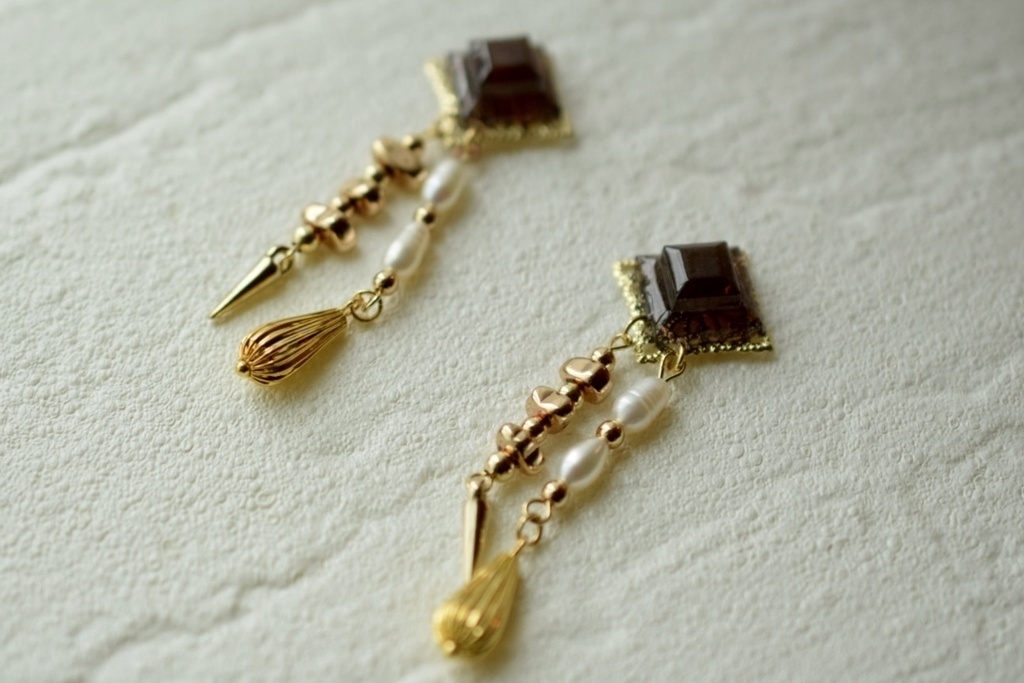 レオナ　イメージピアス