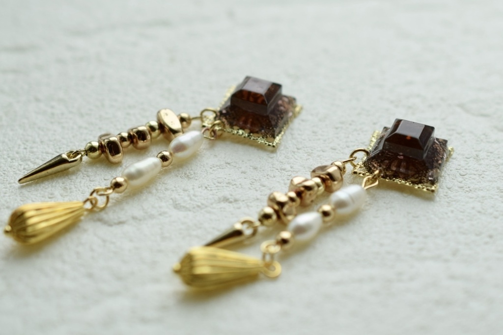 レオナ イメージピアス