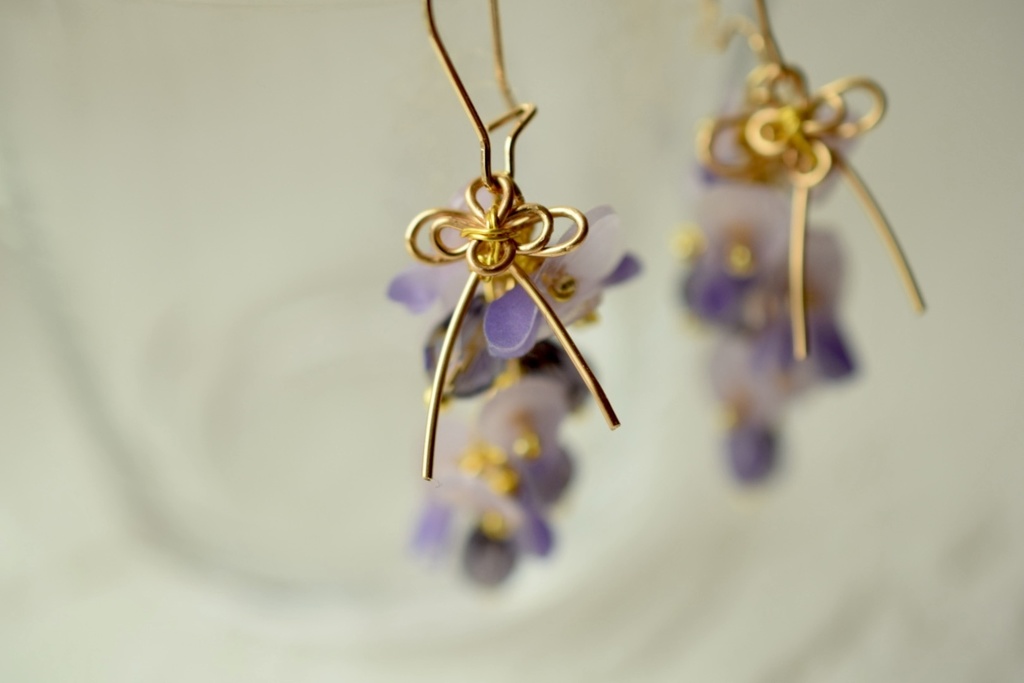 へし切長谷部イメージ藤の花ピアス