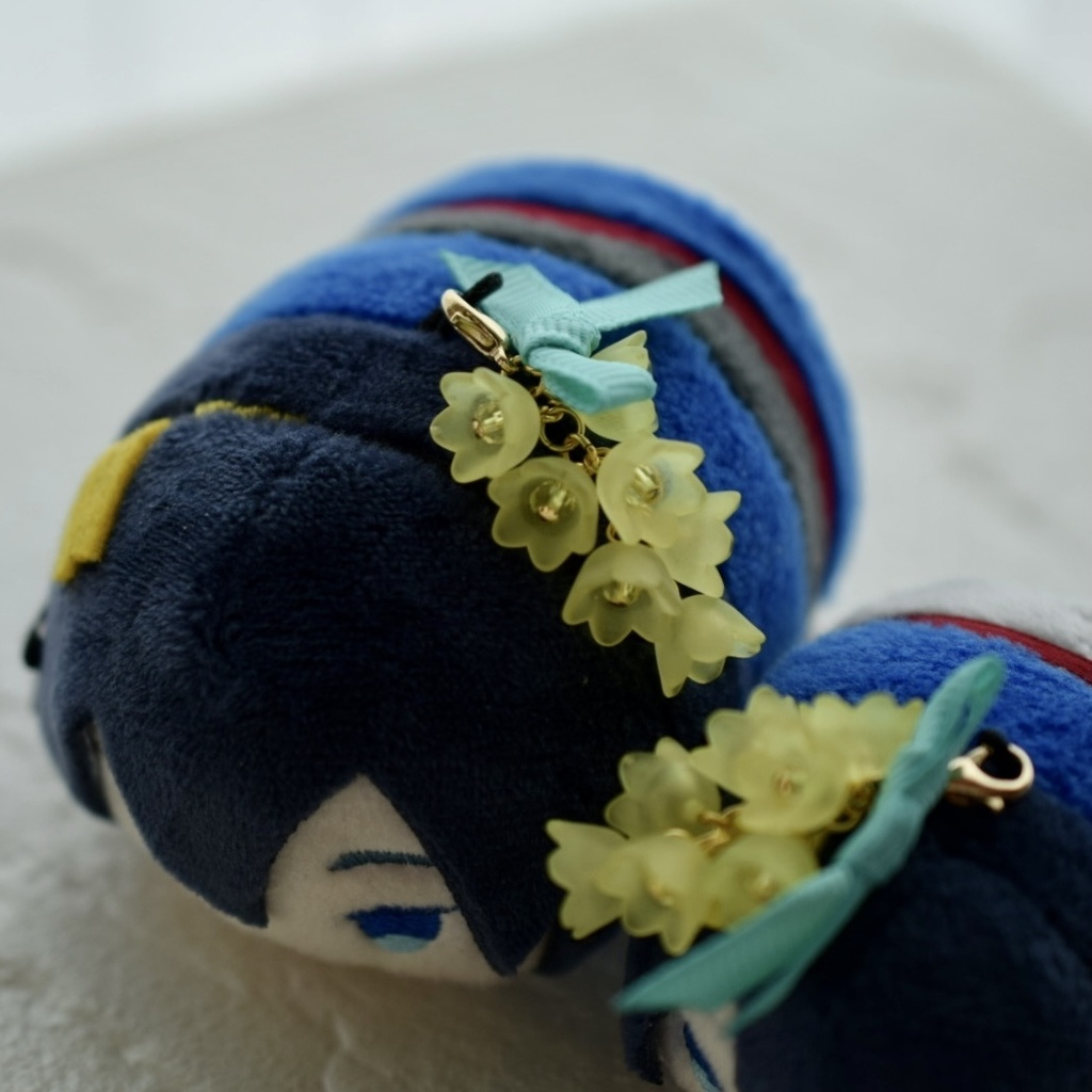 幸せのベルの髪飾りとピアス