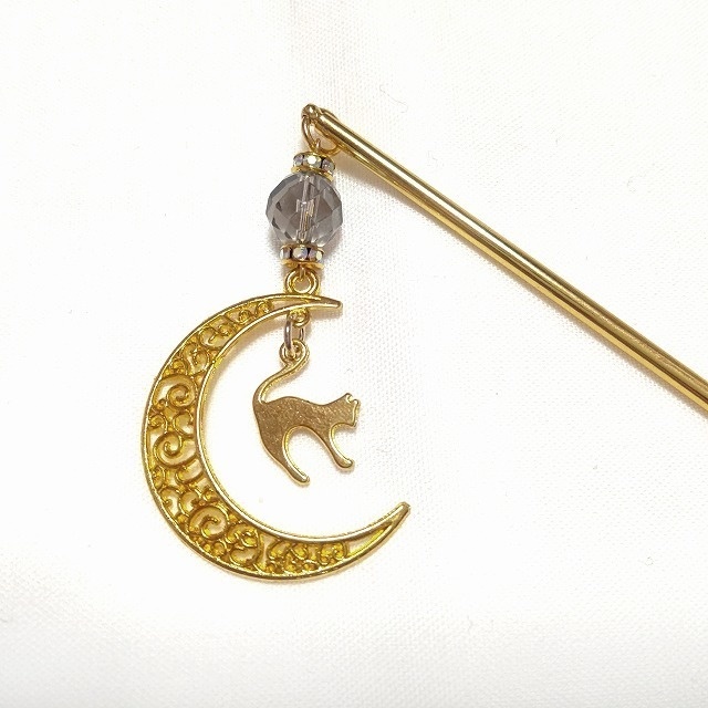 月と猫と銀水晶の簪