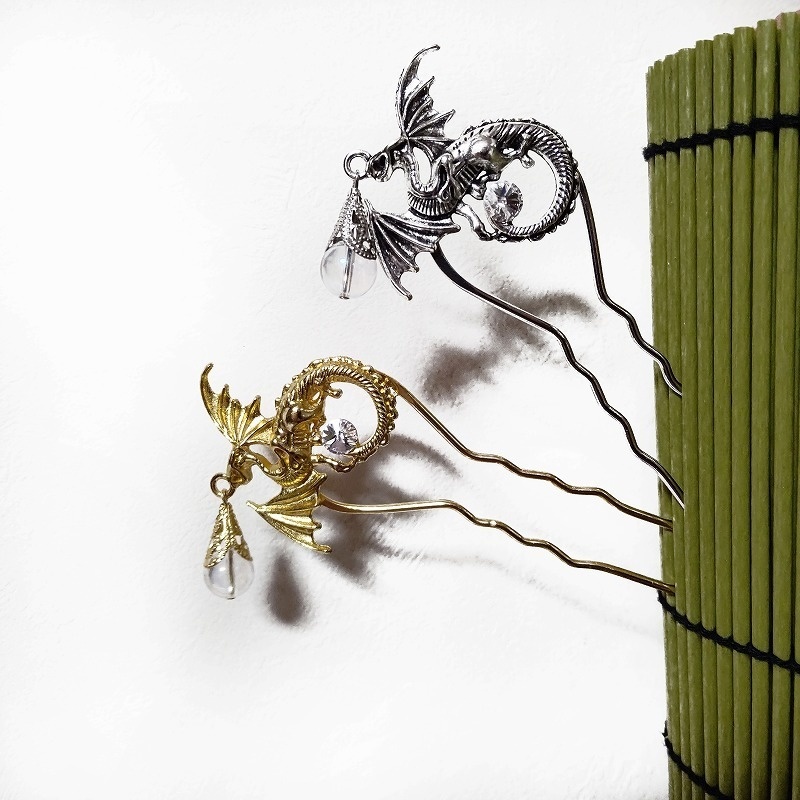 ドラゴンの二本足簪 スワロフスキーと水晶・紫水晶