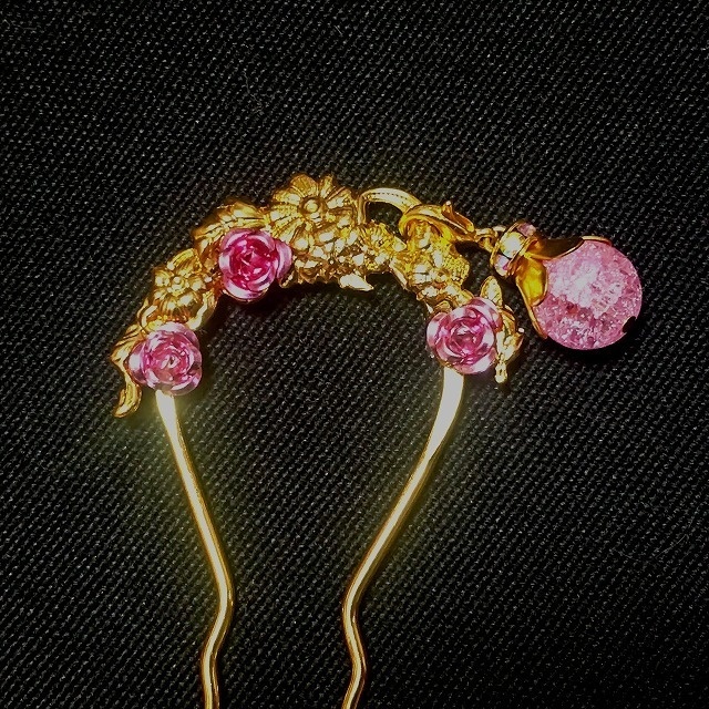 薔薇と天然石の二本足簪