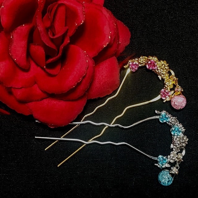 薔薇と天然石の二本足簪