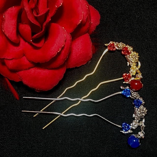 薔薇と天然石の二本足簪