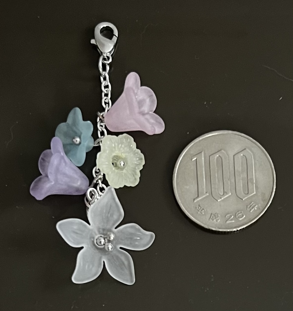 お花チャーム