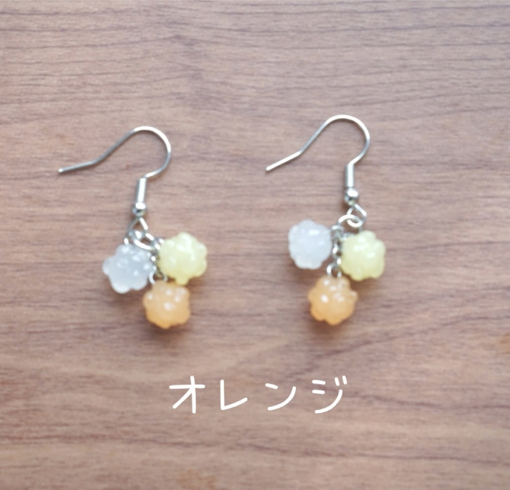 金平糖みたいな推しカラーピアス