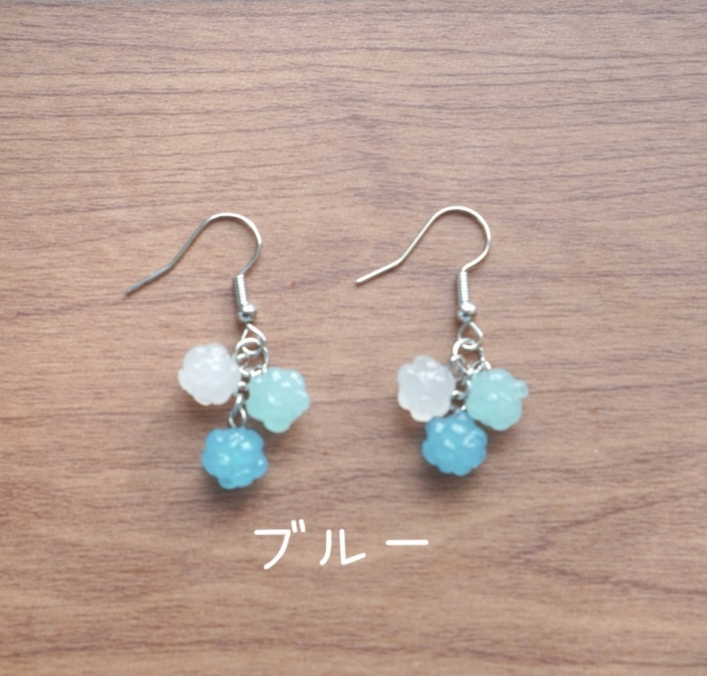 金平糖みたいな推しカラーピアス