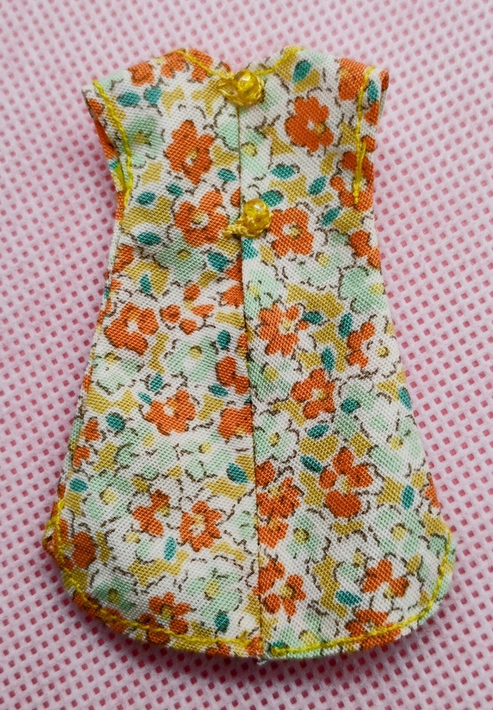 1/12 黄色い花柄ワンピース