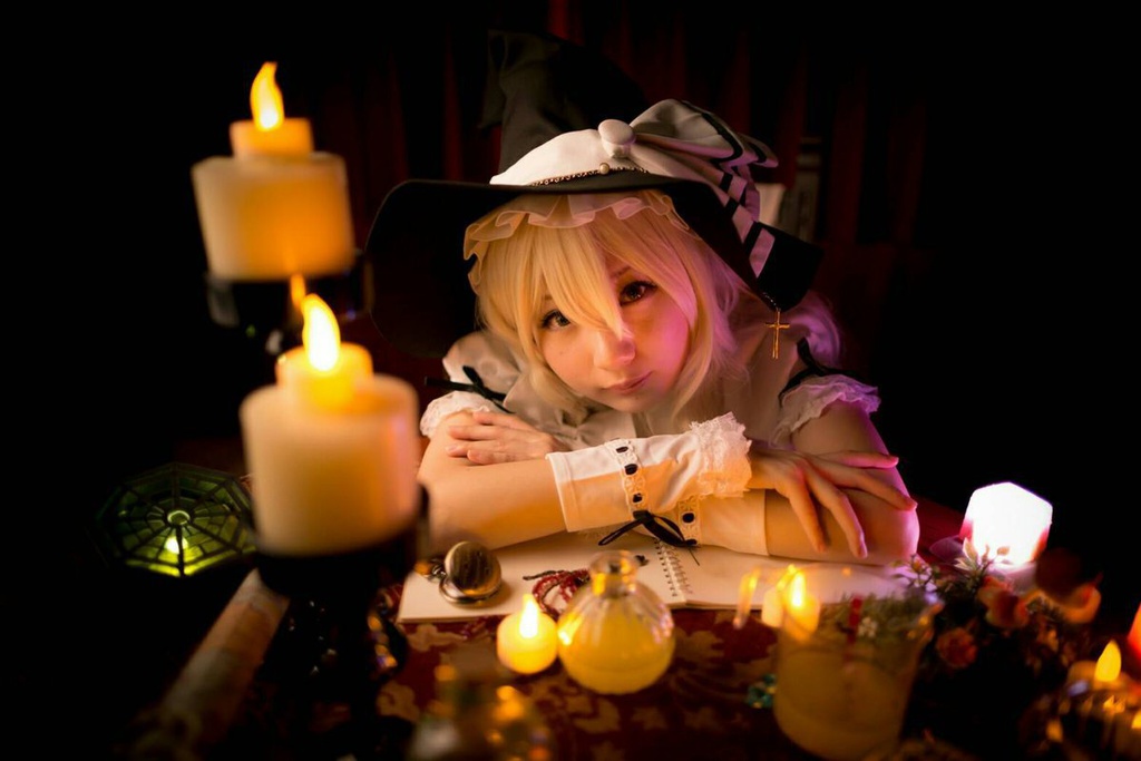 東方巫女桜(写真集のみ)