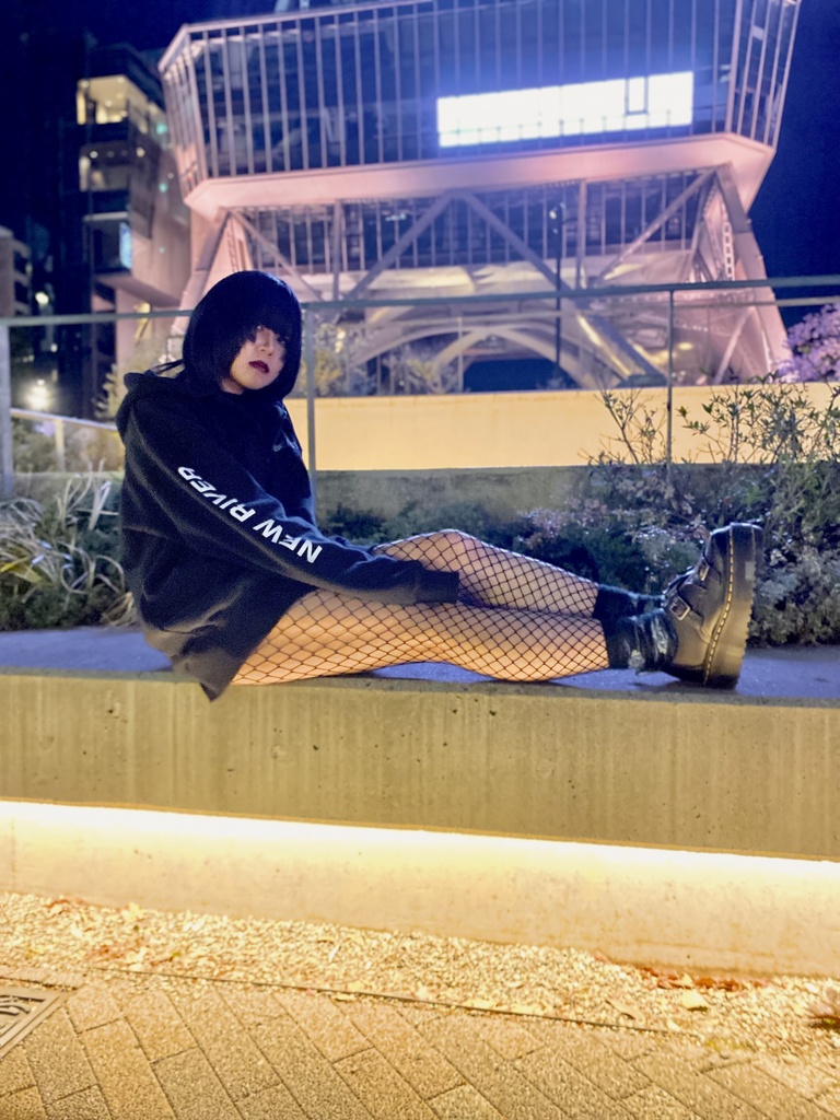 【Model:ゑる】ジップパーカー オーバーサイズ N/R NEW RIVER