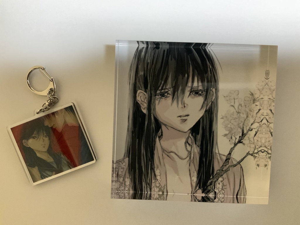 透明感のある美少女のアクリルブロック