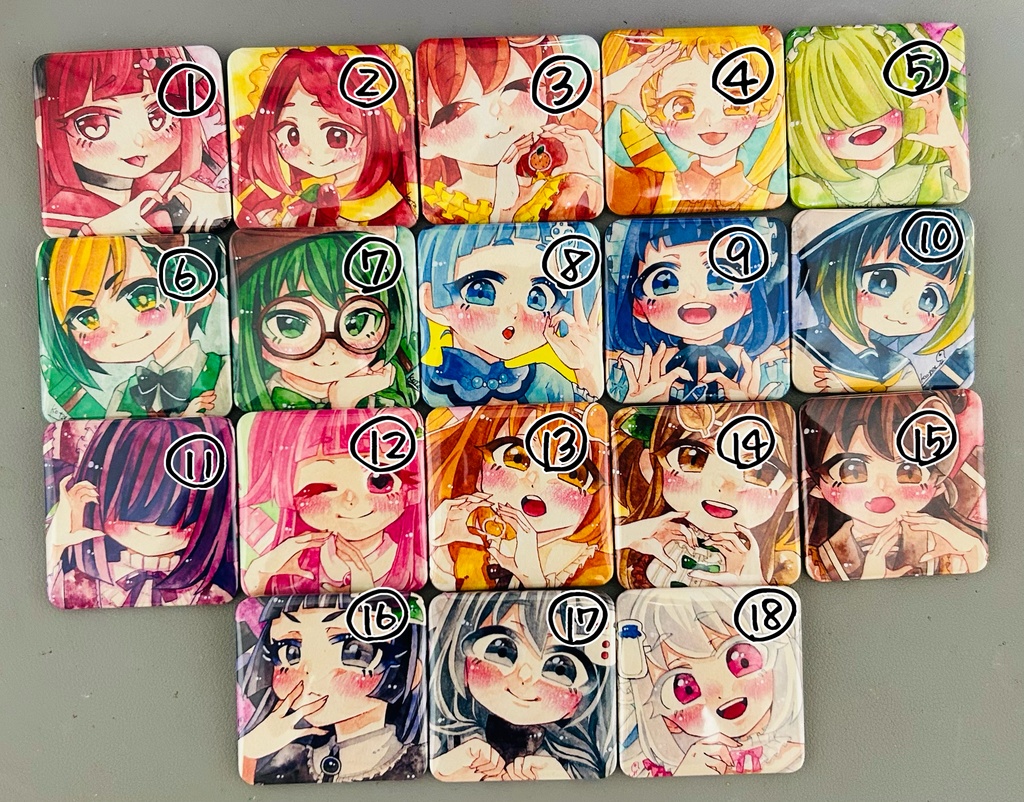クレヨン擬人化スクエア缶バッジ