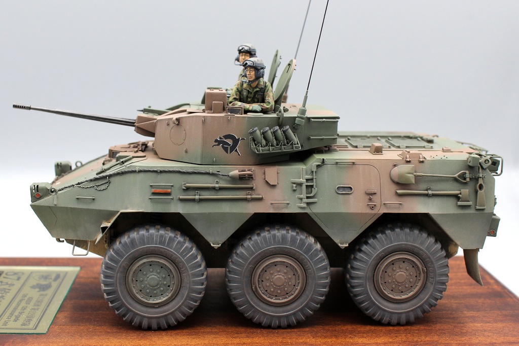 1/35 87式偵察警戒車 ディティールアップ＆自重変形タイヤセット（ピットロード用） - B+DESIGN MODELS - BOOTH