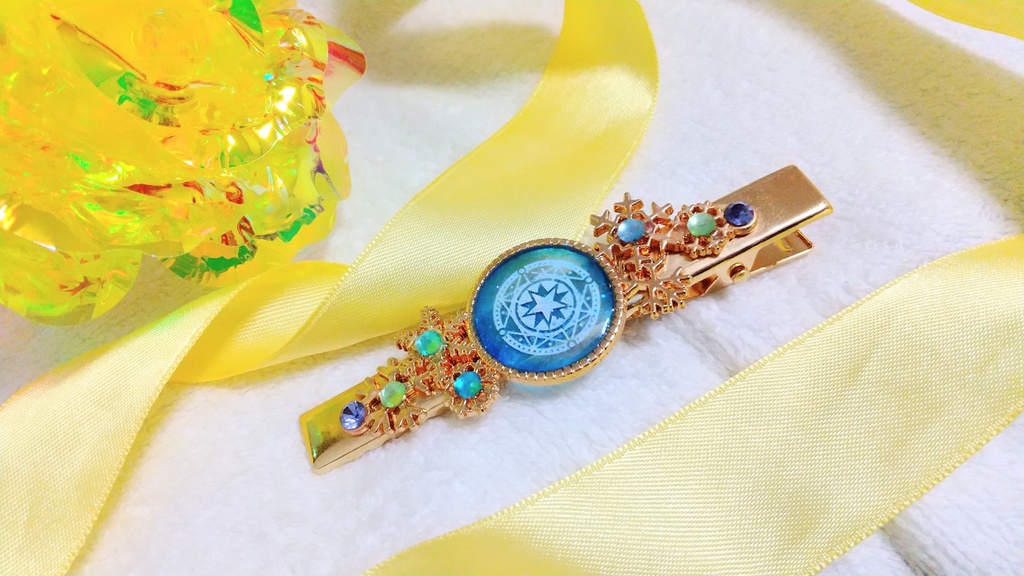 雪と魔法のヘアクリップ