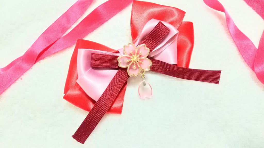 華やか桜のバレッタ