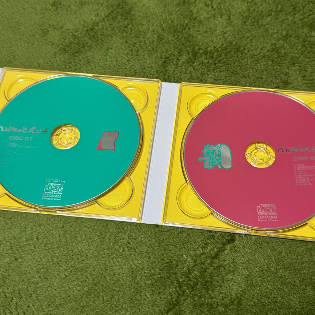 真島ゆろ 1st Full Album「へなちょこパンチ」