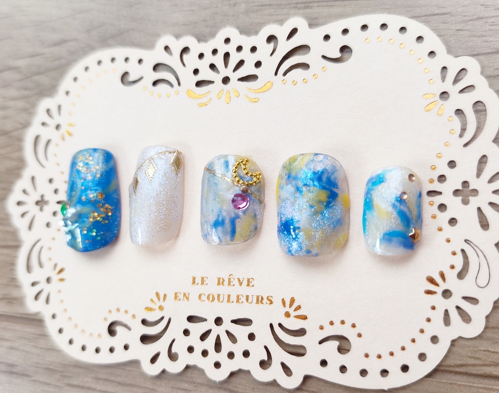 ★オーダーネイルチップ★イケメンシリーズイメージ ブルーの衣が似合う彼イメージグラデ ニュアンスネイル