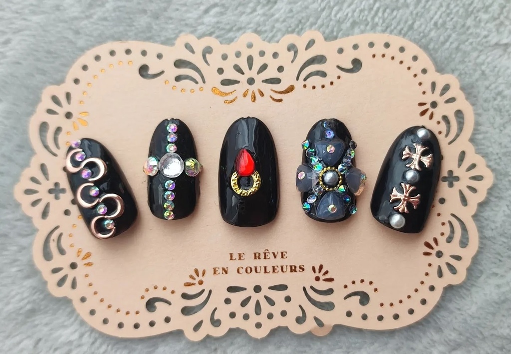 ☆オーダーネイル☆イケメンシリーズイメージ 推しのイメージはブラックのネイル