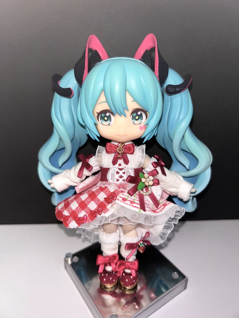 いちごちゃんのどーる服