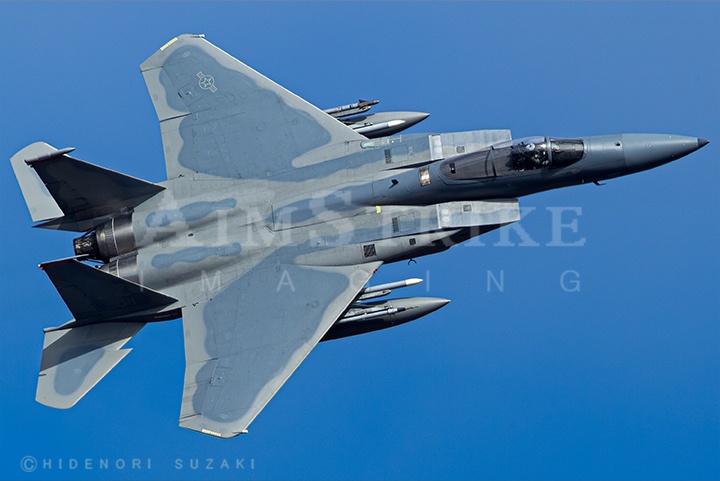 ZZ F-15C O/H Turning right angle