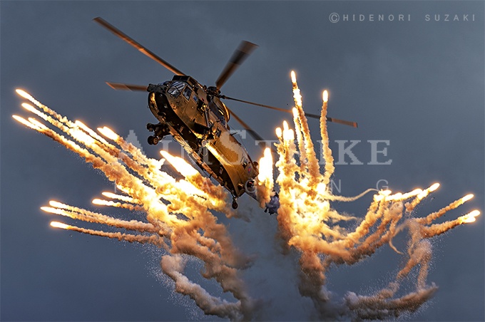 Launch flares in Combat Assault Demo