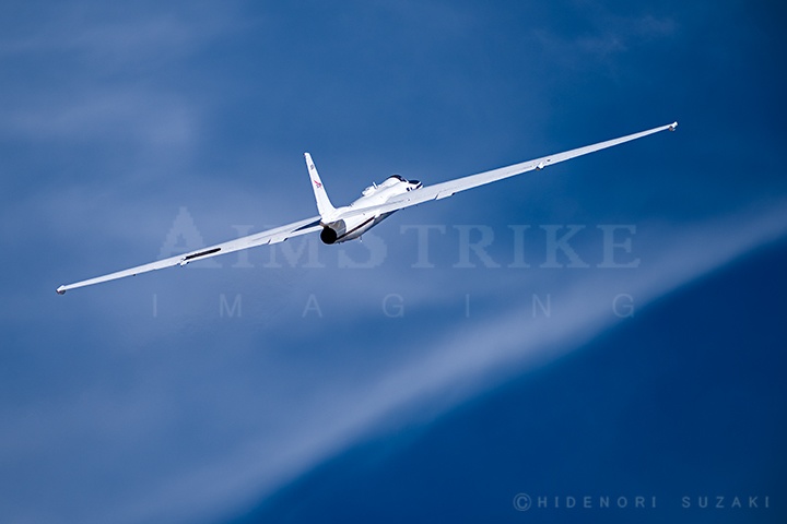 NASA ER-2 spiral climb up to stratosphere