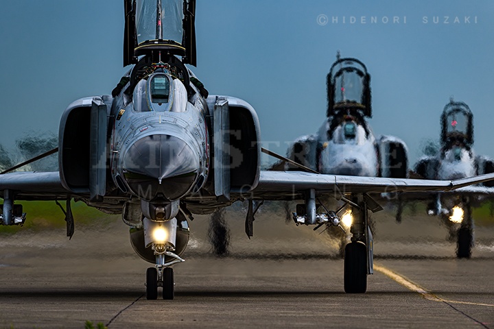 302SQ F-4EJ Kai Phantom Ⅱ Left Echelon Taxiing
