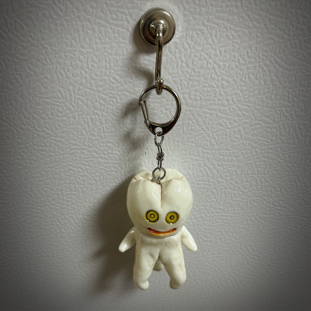 ライトナイロン サコッシュ (デンタロリアンNC-118)とハイミンキーホルダーのセット