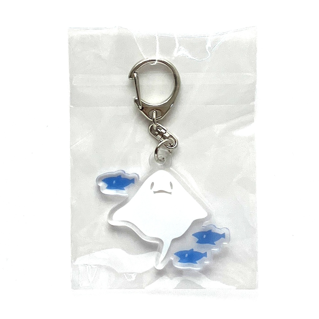 エイと魚アクリルキーホルダー(あんしんBOOTHパック（匿名）で自宅から発送)