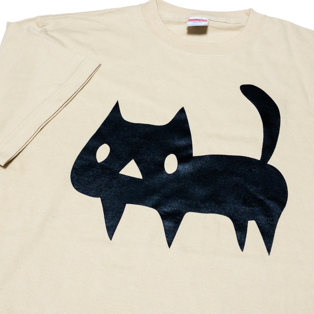 ★アウトレット★<綿100%>【Lサイズ】大きな黒ネコTシャツ(BOOTHパック(匿名)で自宅から発送)