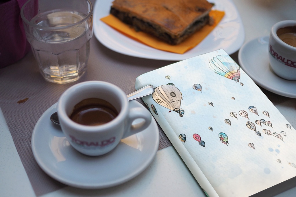 【商用利用OK】気球デザイン ブックカバー No.221(高解像度300dpi)