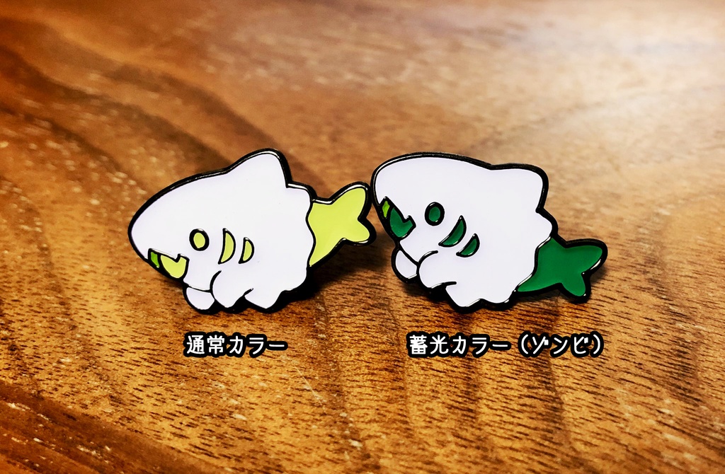 NEW!【AWH】さめおばけ ピンバッジ 全4色